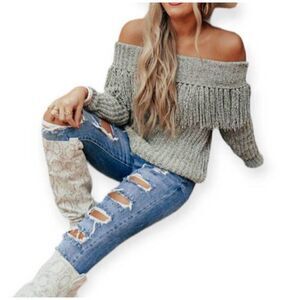 HYFVE SAGE GREEN OFF-THE-SHOULDER FRINGE SWEATER SZ.S EUC.